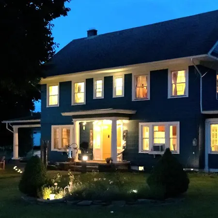 Home In The Heart Of The Finger Lakes